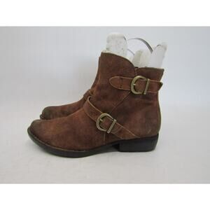 Born Womens Size 7 M Brown Suede Zip Buckle Ankle Fashion Boots Bootie